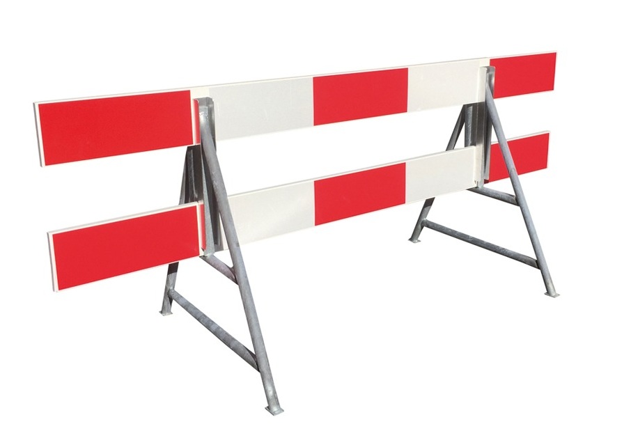 afzet (schrik) hek 250 cm rood/ wit incl. standaart