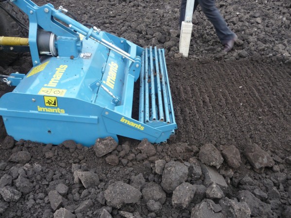 tuinbouw spitmachine Imants 100 cm 30cm diep incl. 4-wielige tuinbouw tractor diesel